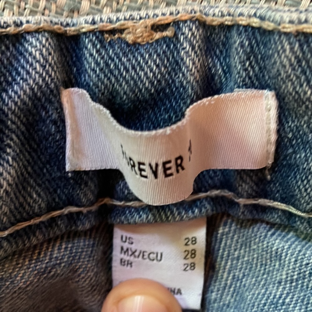 Forever 21 Butterfly High-Rise Denim Shorts - Picture 4 of 4